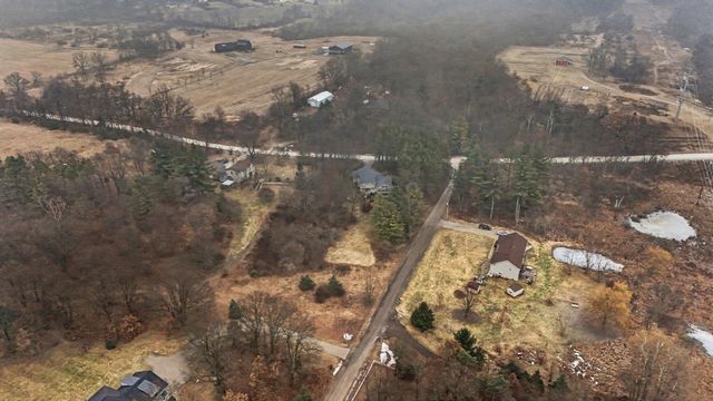 7987 Tiffany Avenue NE, Rockford, MI 49341