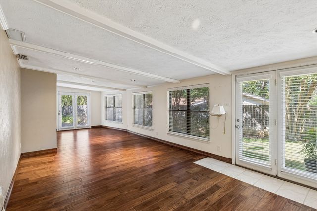 505 Caduceus Lane, Hurst, TX 76053