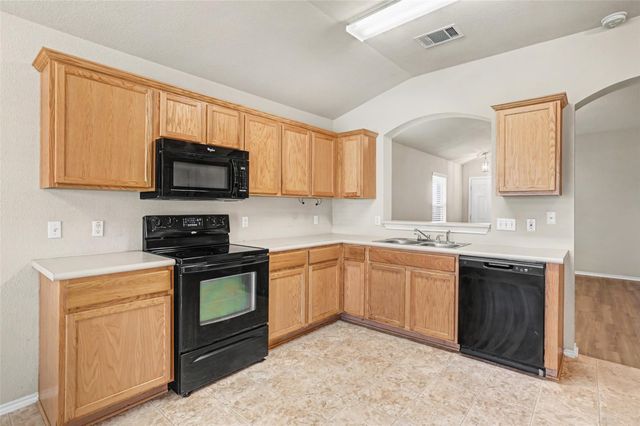 1007 Aiken DR, Leander, TX 78641