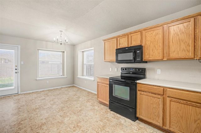 1007 Aiken DR, Leander, TX 78641