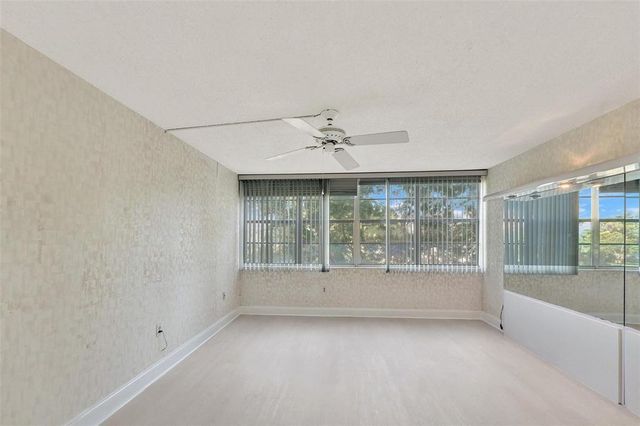 1000 St Charles Place 305, Pembroke Pines, FL 33026