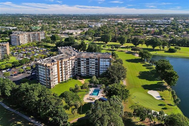 1000 St Charles Place 305, Pembroke Pines, FL 33026