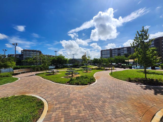 1000 St Charles Place 305, Pembroke Pines, FL 33026