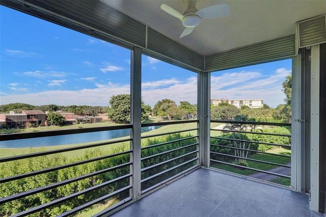 1000 St Charles Place 305, Pembroke Pines, FL 33026