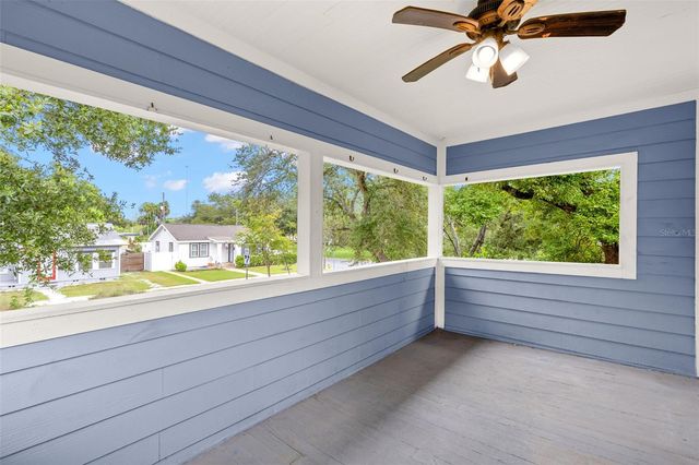 2010 DARTMOUTH AVENUE N, St Petersburg, FL 33713