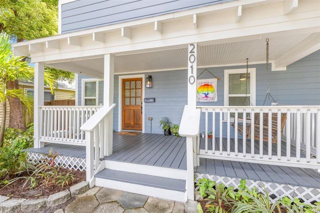 2010 DARTMOUTH AVENUE N, St Petersburg, FL 33713
