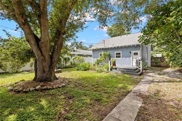 2010 DARTMOUTH AVENUE N, St Petersburg, FL 33713