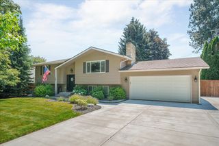2004 E 55th Ave, Spokane, WA 99223