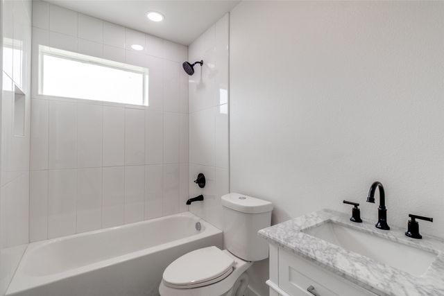 2145 Major Drive, Dallas, TX 75227