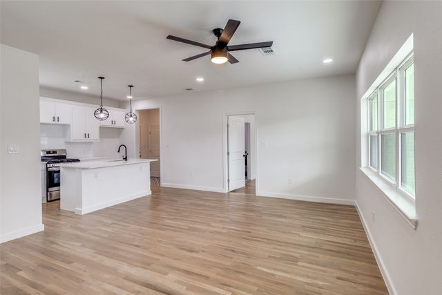 2145 Major Drive, Dallas, TX 75227