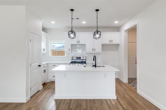 2145 Major Drive, Dallas, TX 75227