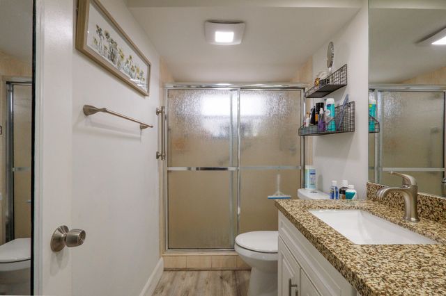 9350 Sunrise Lakes Boulevard 205, Sunrise, FL 33322