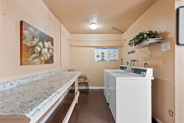 9350 Sunrise Lakes Boulevard 205, Sunrise, FL 33322