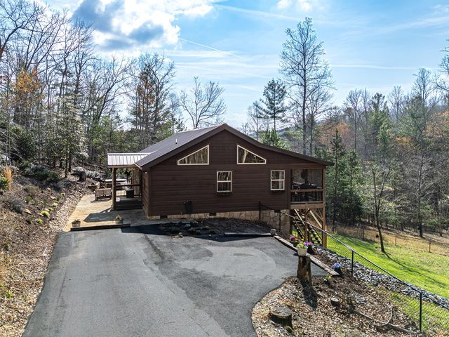 1220 Burger Road, Murphy, NC 28906