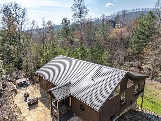 1220 Burger Road, Murphy, NC 28906