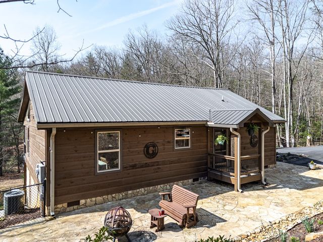 1220 Burger Road, Murphy, NC 28906