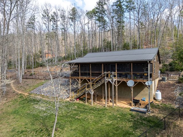 1220 Burger Road, Murphy, NC 28906