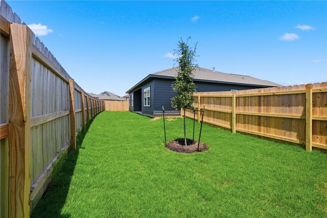 905 Fork Court, College Station, TX 77845