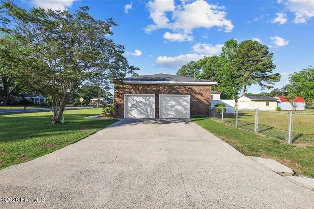 101 Waters Circle, Goldsboro, NC 27534