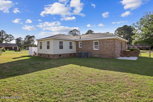 101 Waters Circle, Goldsboro, NC 27534