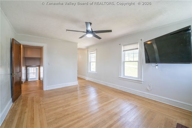 929 Greendale Drive, Charleston, WV 25302