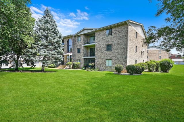 13248 W Circle Drive Parkway 405, Crestwood, IL 60418