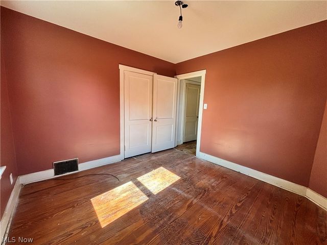 809 Garfield Avenue, Marietta, OH 45750