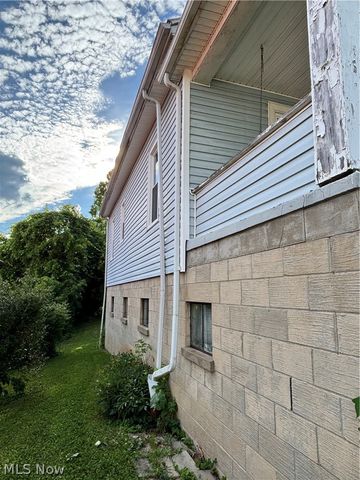 809 Garfield Avenue, Marietta, OH 45750