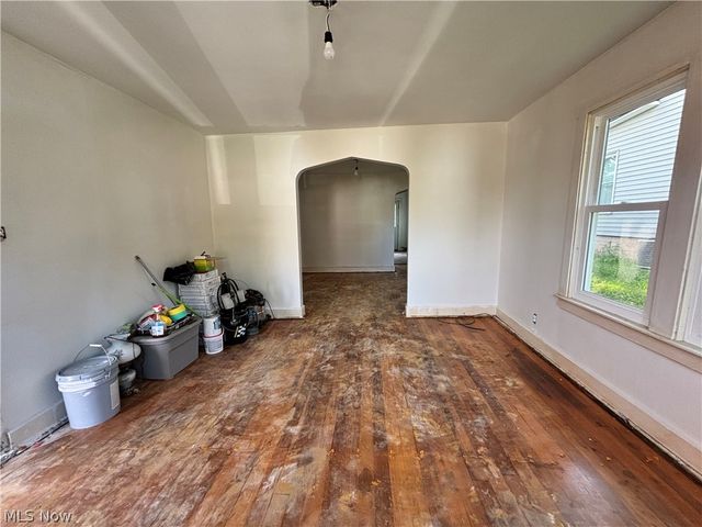 809 Garfield Avenue, Marietta, OH 45750