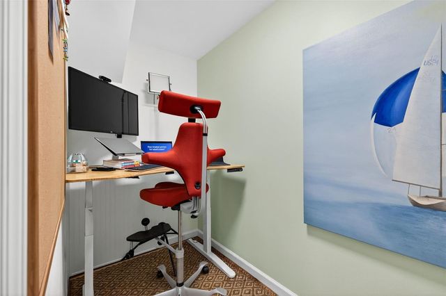 8407 MILLWOOD DRIVE, Tampa, FL 33615