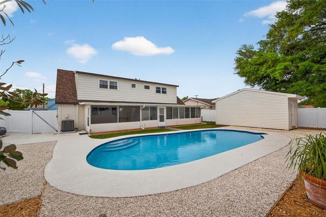 8407 MILLWOOD DRIVE, Tampa, FL 33615