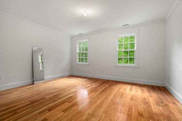32 Perry Lane, Weston, MA 02493