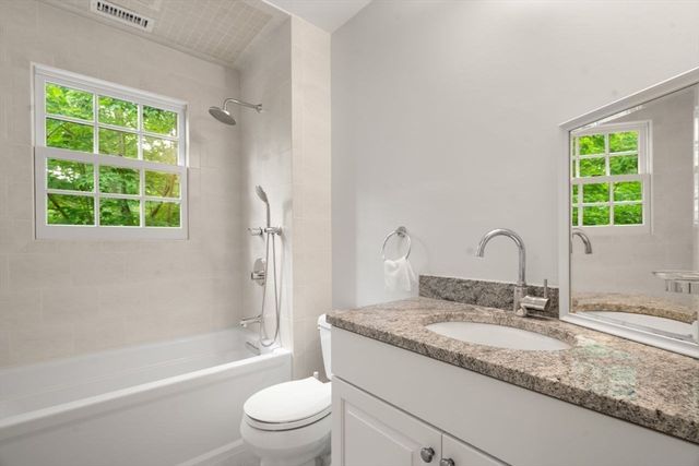 32 Perry Lane, Weston, MA 02493