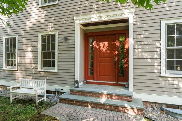 32 Perry Lane, Weston, MA 02493