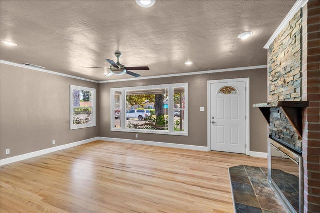 2065 Christina Ave, Stockton, CA 95204
