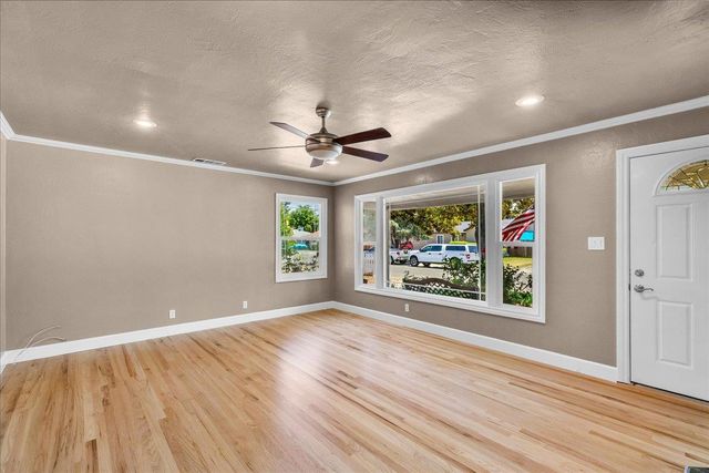 2065 Christina Ave, Stockton, CA 95204