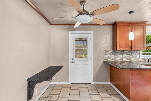 2065 Christina Ave, Stockton, CA 95204