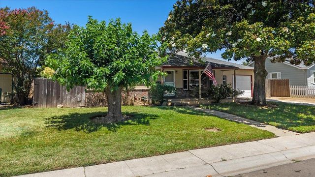 2065 Christina Ave, Stockton, CA 95204