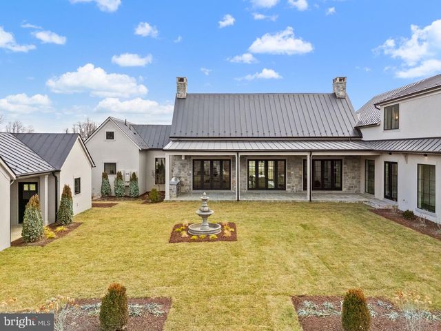 1 FOXTROT KNOLL LN, Middleburg, VA 20117