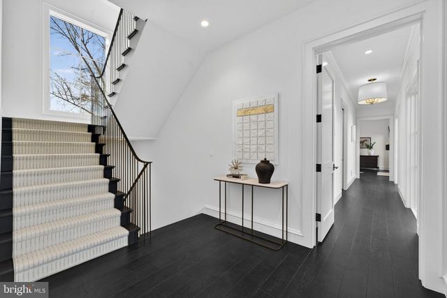 1 FOXTROT KNOLL LN, Middleburg, VA 20117