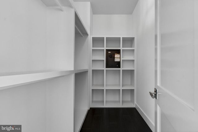 1 FOXTROT KNOLL LN, Middleburg, VA 20117