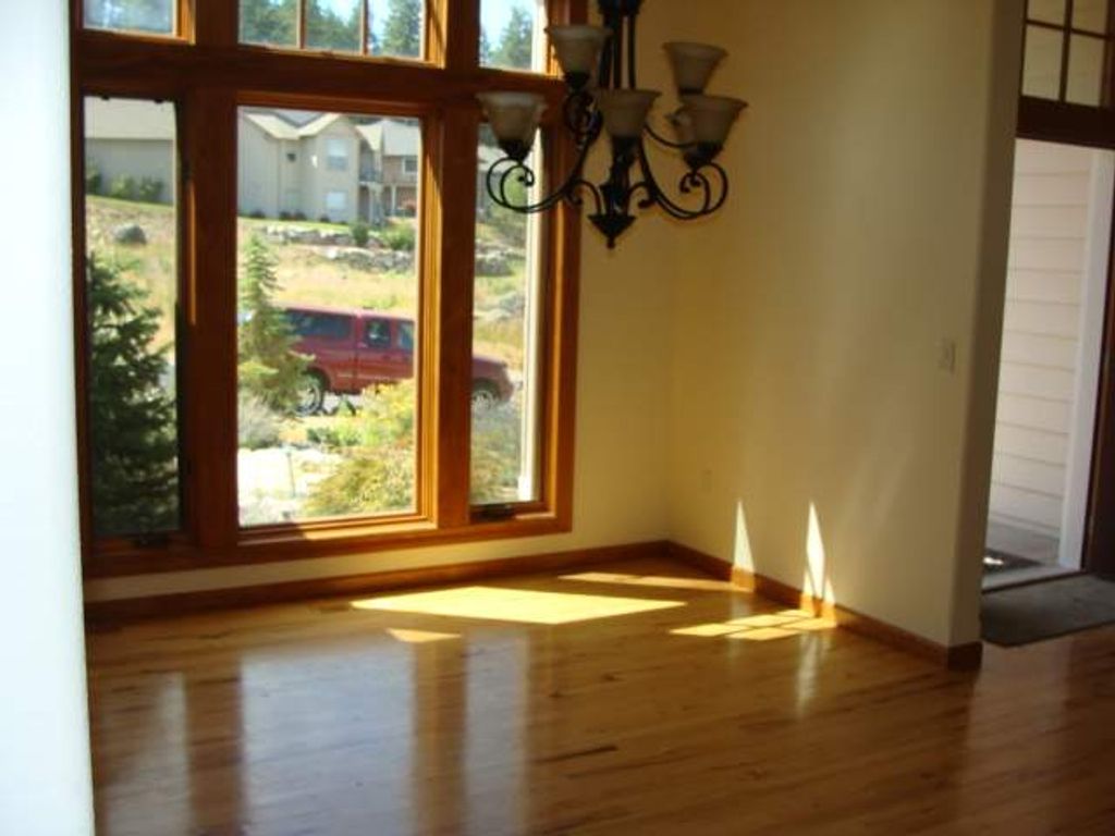 1804 W Gail Jean Ln, Spokane, WA 99218 photo 3