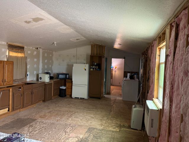 12175 N Musket Road, Marana, AZ 85653