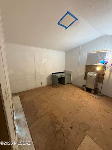 12175 N Musket Road, Marana, AZ 85653