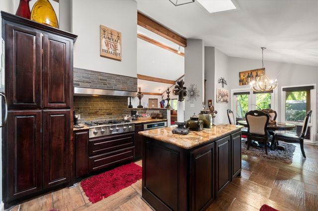 656 The Meadows Parkway, Desoto, TX 75115