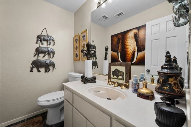 656 The Meadows Parkway, Desoto, TX 75115