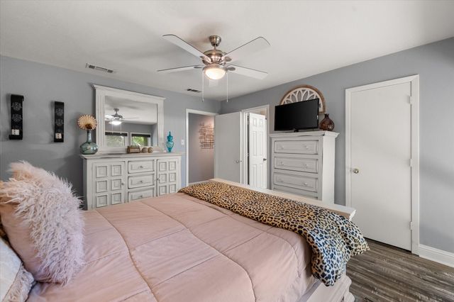 656 The Meadows Parkway, Desoto, TX 75115