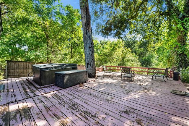 656 The Meadows Parkway, Desoto, TX 75115