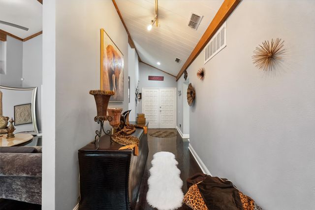 656 The Meadows Parkway, Desoto, TX 75115