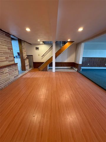 1816 New York Ave, Port Vue, PA 15133